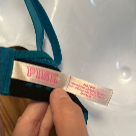 PINK Victoria's Secret Teal Bra - Picture 4 of 7
